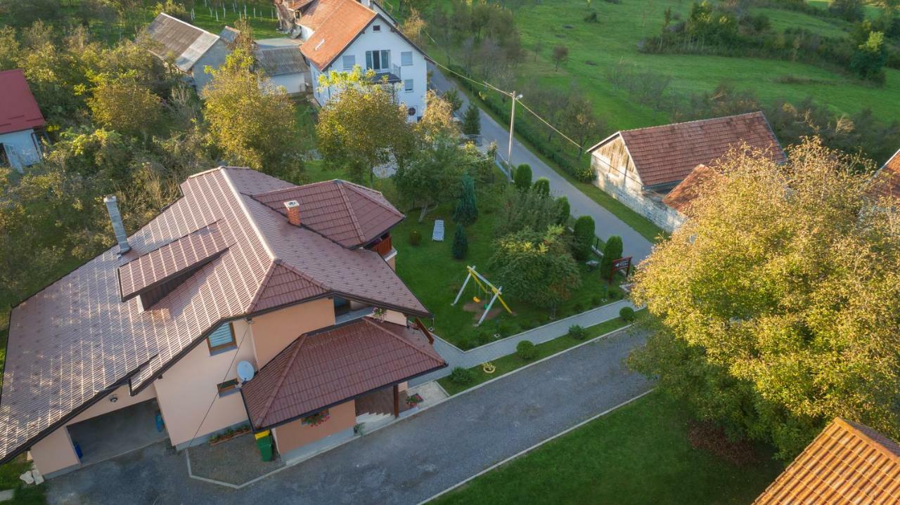 Apartment Ivan & Iva Gornji Vaganac Exterior photo