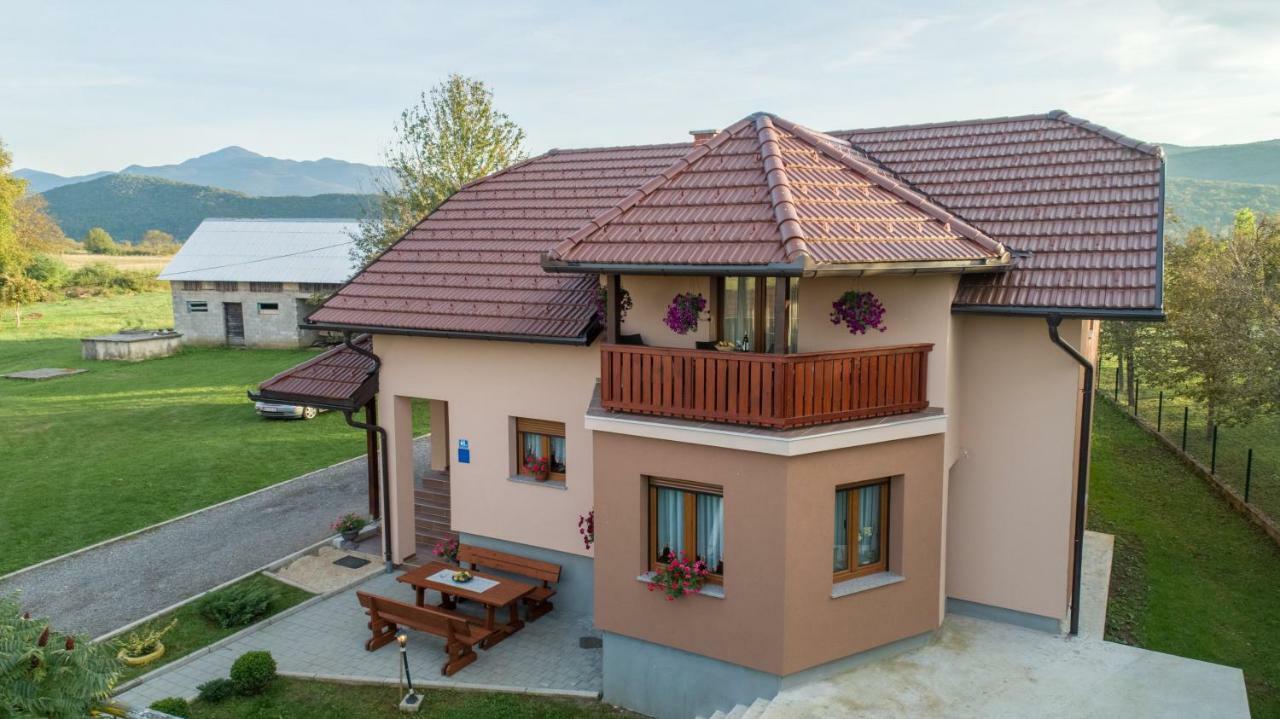 Apartment Ivan & Iva Gornji Vaganac Exterior photo